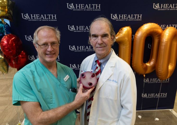 USA Health celebrates 100th vNOTES hysterectomy