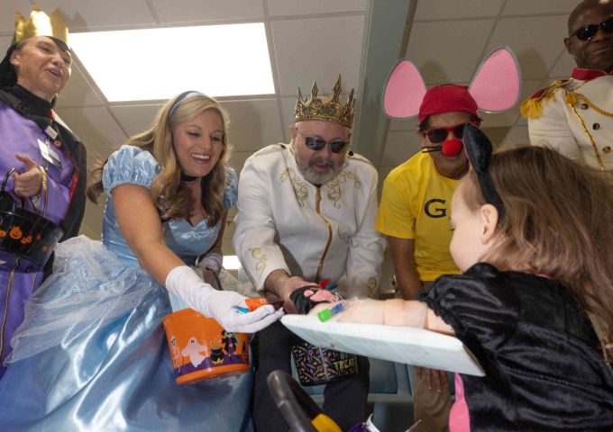 USA Health Children’s & Women’s Hospital brings Halloween fun to patients