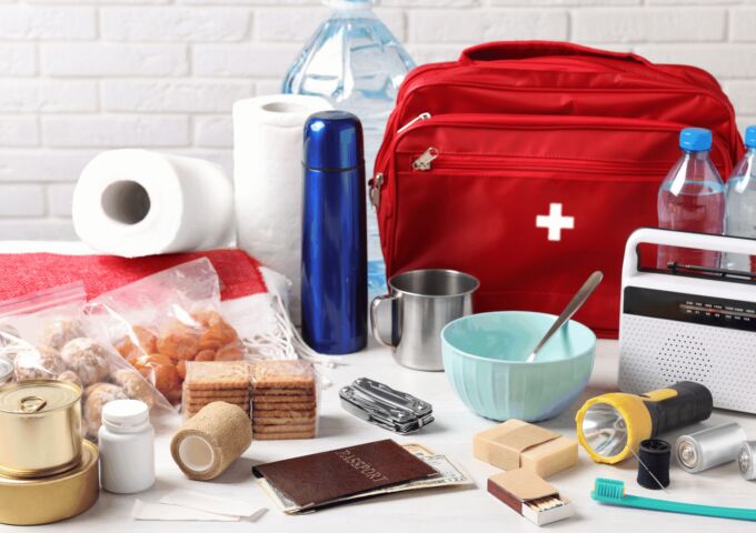 Disaster preparedness kit