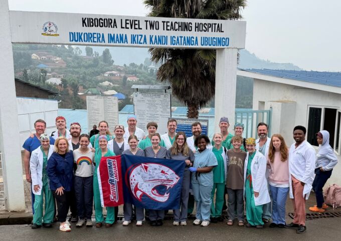 Physicians, medical students serve on medical mission in Rwanda