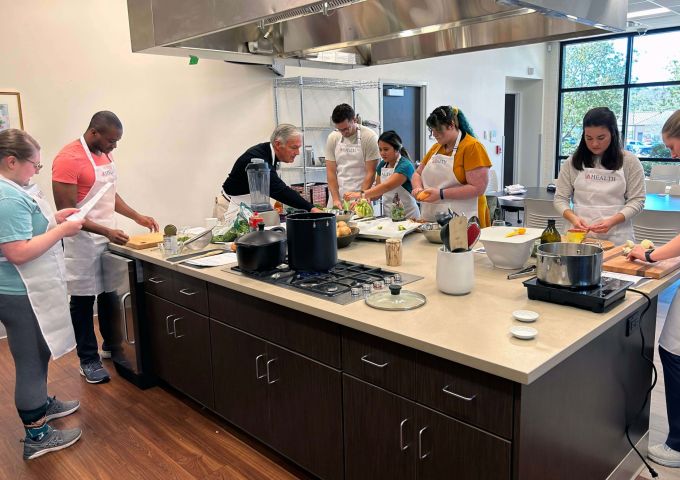 Teaching kitchen provides hands-on culinary medicine experience for medical students