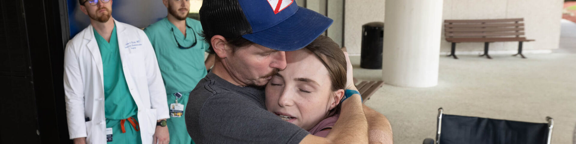 ECMO patient makes an emotional hospital exit after being discharged