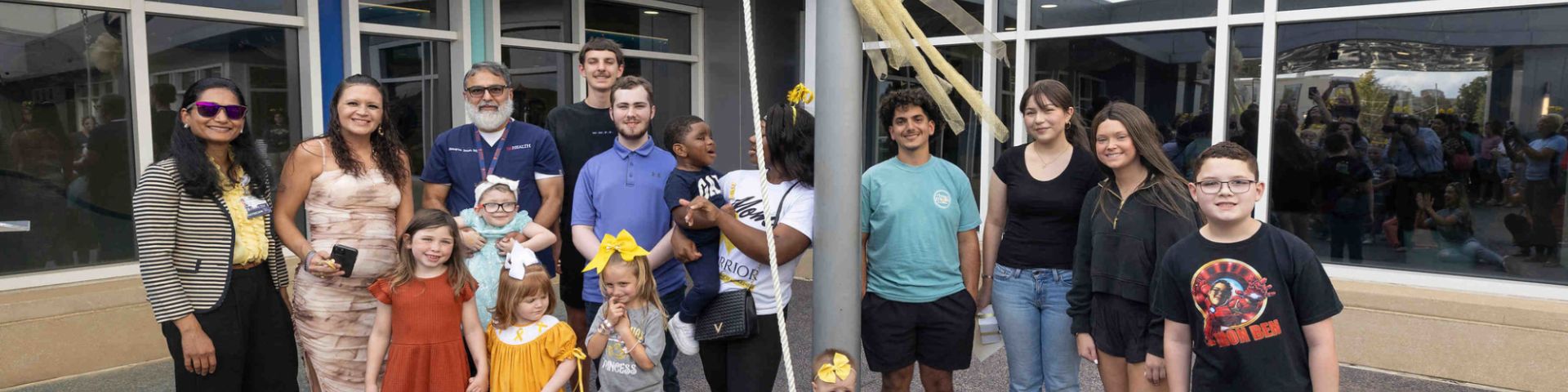 Bell ringing for 12 childhood cancer patients held at Children’s & Women’s Hospital