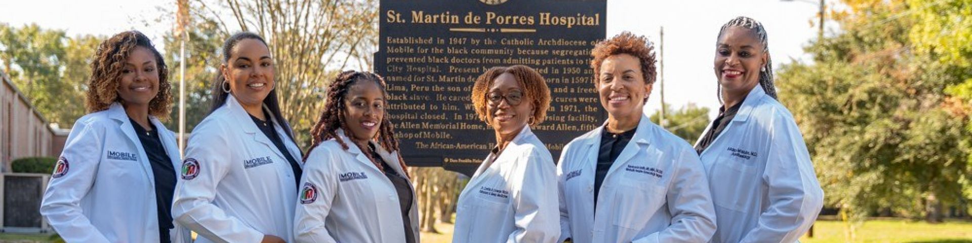 Mobile Metropolitan Medical Society donates $6,500 to women’s blood pressure monitoring program